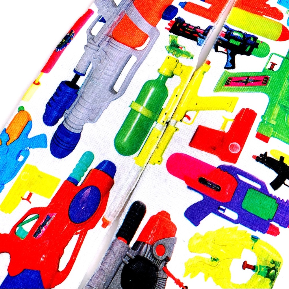 🆕 Odd Sox Super Soaker Water Gun Watergun Socks - Picture 6 of 10